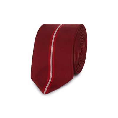 Red striped slim tie